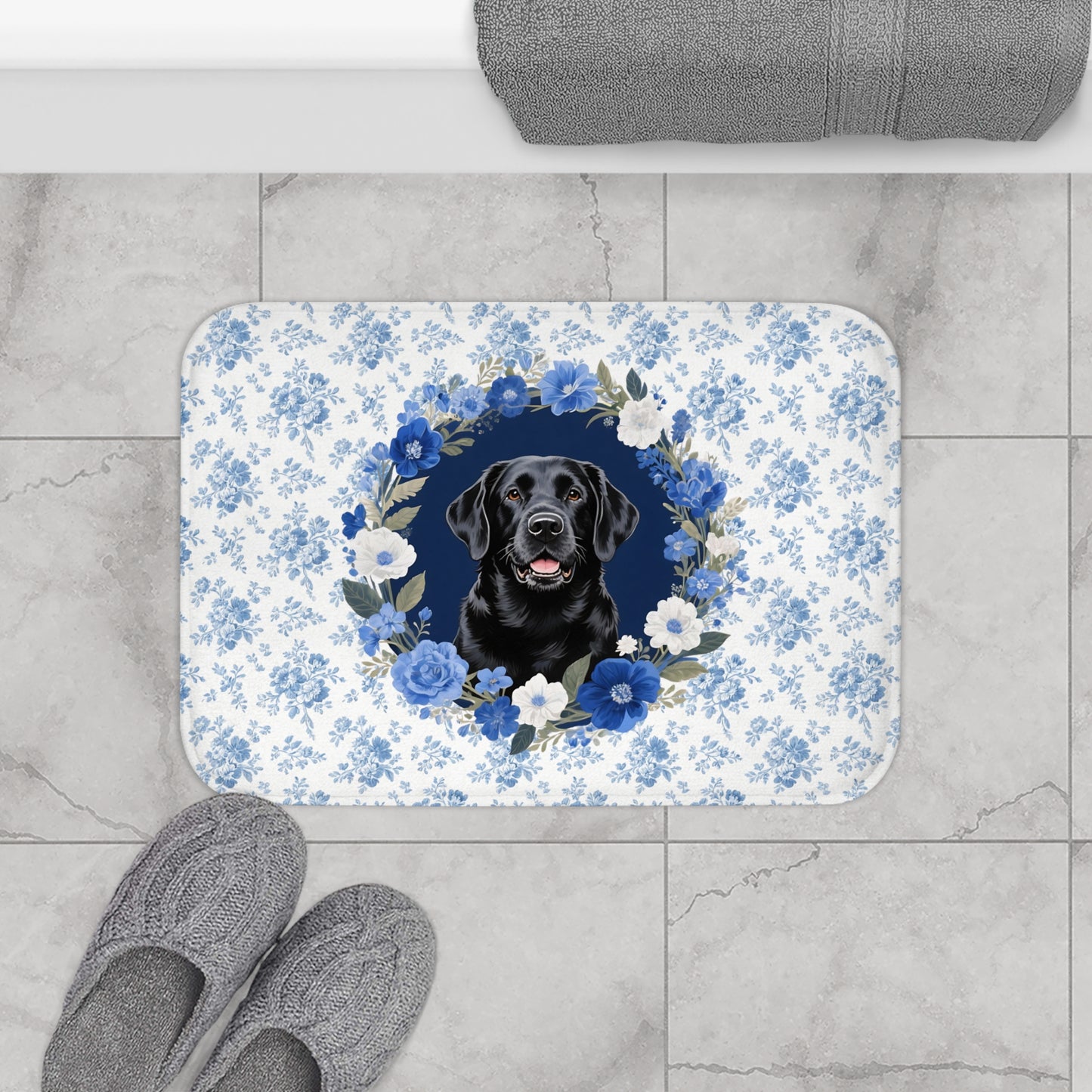 Blue Floral Lab Bath Mat – Cute Black Labrador Retriever Dog Bathroom Rug