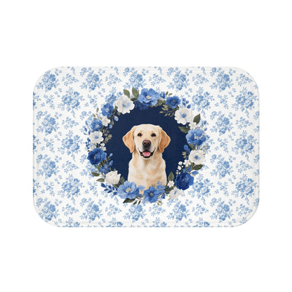 Blue Floral Lab Bath Mat – Cute Labrador Retriever Dog Bathroom Rug