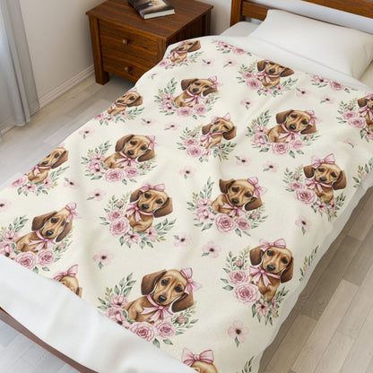 Dachshund Pink Baby Blanket, Doxie Weiner Dog Baby Shower Baby Girl Newborn Gift Hospital Announcement Blanket Coming Home