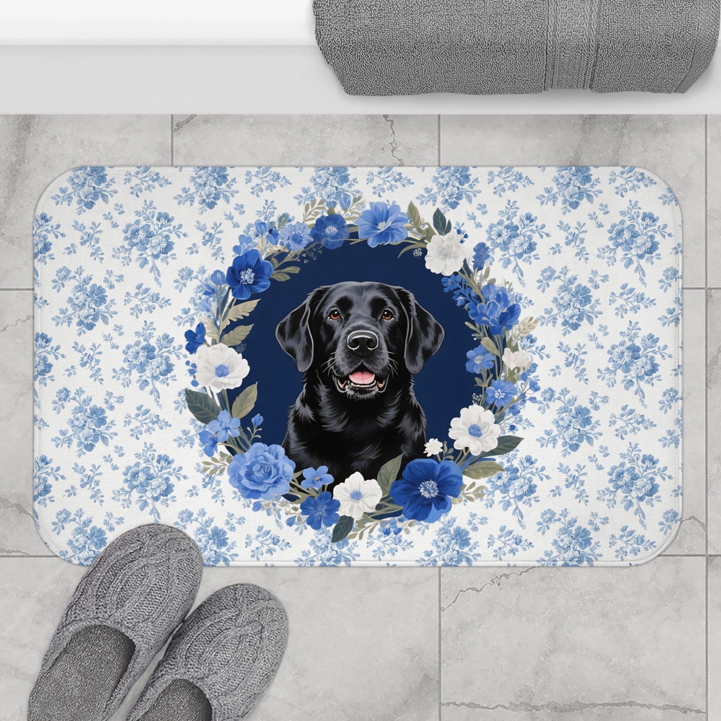 Blue Floral Lab Bath Mat – Cute Black Labrador Retriever Dog Bathroom Rug
